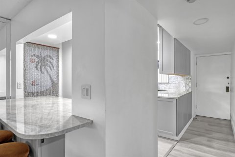 Copropriété à vendre à Riviera Beach, Floride: 2 chambres, 96.8 m2 № 2412337 - photo 8