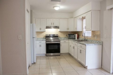 Casa en venta en Orlando, Florida, 3 dormitorios, 125.42 m2 № 2350132 - foto 12