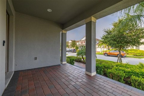 House in Winter Garden, Florida 5 bedrooms, 363.25 sq.m. № 1908616 - photo 4