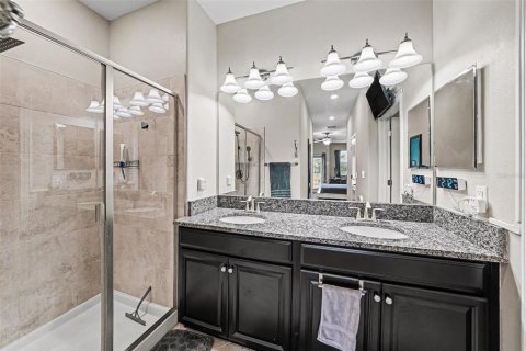 Adosado en venta en Wesley Chapel, Florida, 4 dormitorios, 209.12 m2 № 2105280 - foto 18