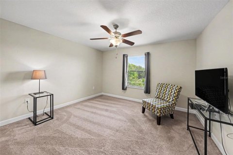 Adosado en venta en Wesley Chapel, Florida, 4 dormitorios, 209.12 m2 № 2105280 - foto 14