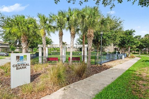 Adosado en venta en Wesley Chapel, Florida, 4 dormitorios, 209.12 m2 № 2105280 - foto 23