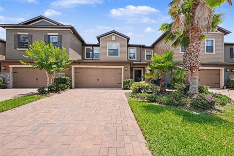 Adosado en Wesley Chapel, Florida 4 dormitorios, 209.12 m2 № 2105280