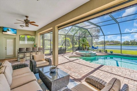 House in Parrish, Florida 3 bedrooms, 244.33 sq.m. № 1509743 - photo 12