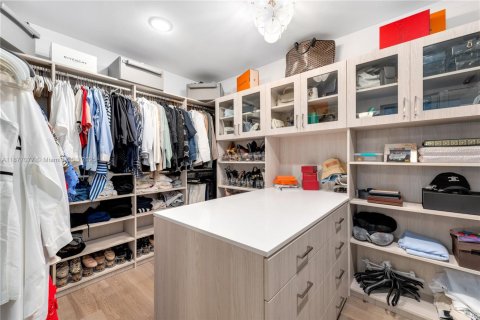 Купить кондоминиум в Майами, Флорида 4 спальни, 308.99м2, № 1928727 - фото 21