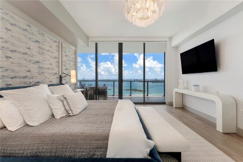Купить кондоминиум в Майами, Флорида 4 спальни, 308.99м2, № 1928727 - фото 15