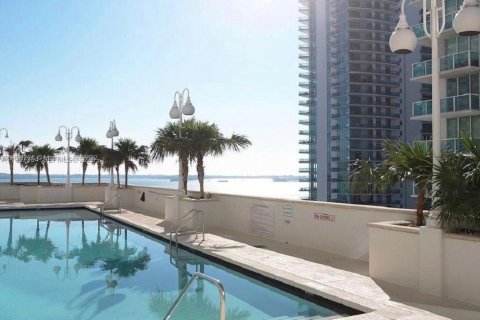 Condo in Miami, Florida, 1 bedroom № 2029672 - photo 18