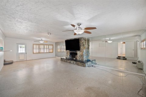 Casa en venta en Saint Petersburg, Florida, 3 dormitorios, 178.47 m2 № 1656906 - foto 23