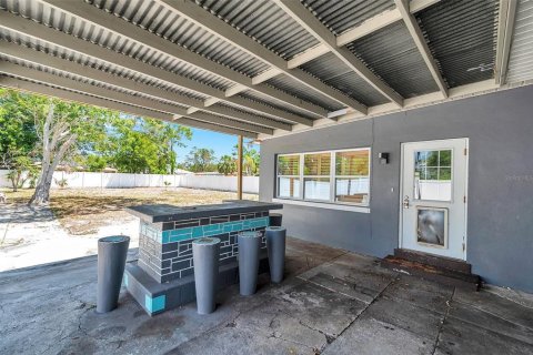 Casa en venta en Saint Petersburg, Florida, 3 dormitorios, 178.47 m2 № 1656906 - foto 11