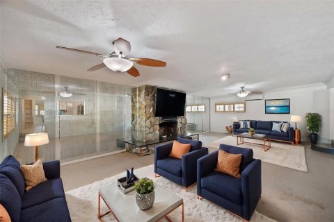 Casa en venta en Saint Petersburg, Florida, 3 dormitorios, 178.47 m2 № 1656906 - foto 19