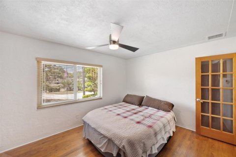 Casa en venta en Saint Petersburg, Florida, 3 dormitorios, 178.47 m2 № 1656906 - foto 27