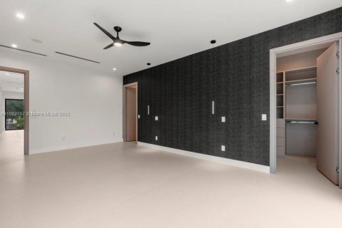 House in Fort Lauderdale, Florida 4 bedrooms № 1890059 - photo 30