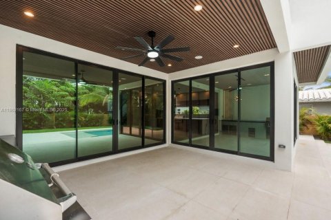 House in Fort Lauderdale, Florida 4 bedrooms № 1890059 - photo 21