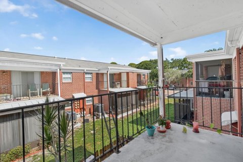 Copropriété à vendre à Saint Petersburg, Floride: 1 chambre, 63.17 m2 № 2157714 - photo 22