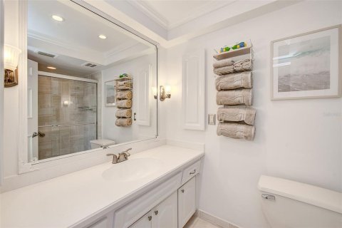 Condo in Belleair Bluffs, Florida, 3 bedrooms  № 2215145 - photo 19