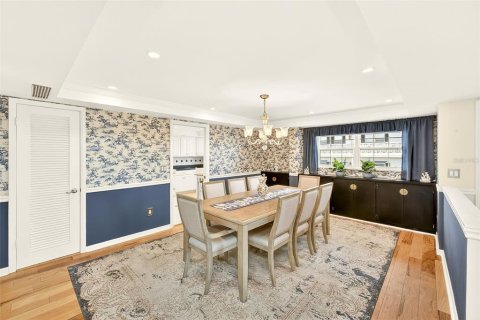 Condo in Belleair Bluffs, Florida, 3 bedrooms  № 2215145 - photo 5