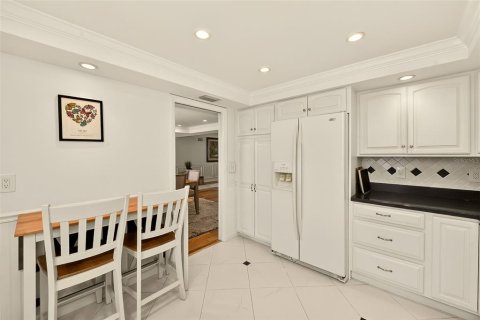 Condo in Belleair Bluffs, Florida, 3 bedrooms  № 2215145 - photo 15