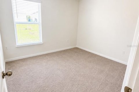 House in Haines City, Florida 3 bedrooms, 119.1 sq.m. № 2104437 - photo 8