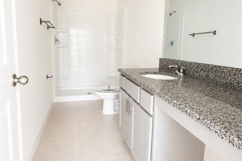 House in Haines City, Florida 3 bedrooms, 119.1 sq.m. № 2104437 - photo 7