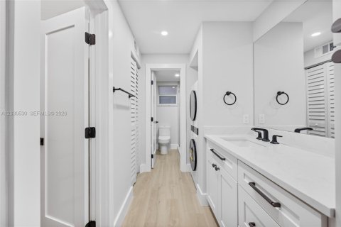 Condo in Lauderdale-by-the-Sea, Florida, 1 bedroom  № 2077423 - photo 17