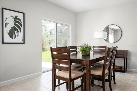 Villa ou maison à vendre à Bradenton, Floride: 4 chambres, 160.81 m2 № 2236911 - photo 5