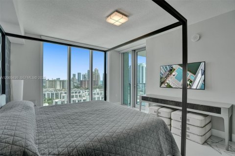 Copropriété à vendre à Sunny Isles Beach, Floride: 3 chambres, 175.77 m2 № 2070994 - photo 11