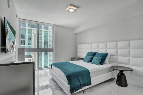 Copropriété à vendre à Sunny Isles Beach, Floride: 3 chambres, 175.77 m2 № 2070994 - photo 18