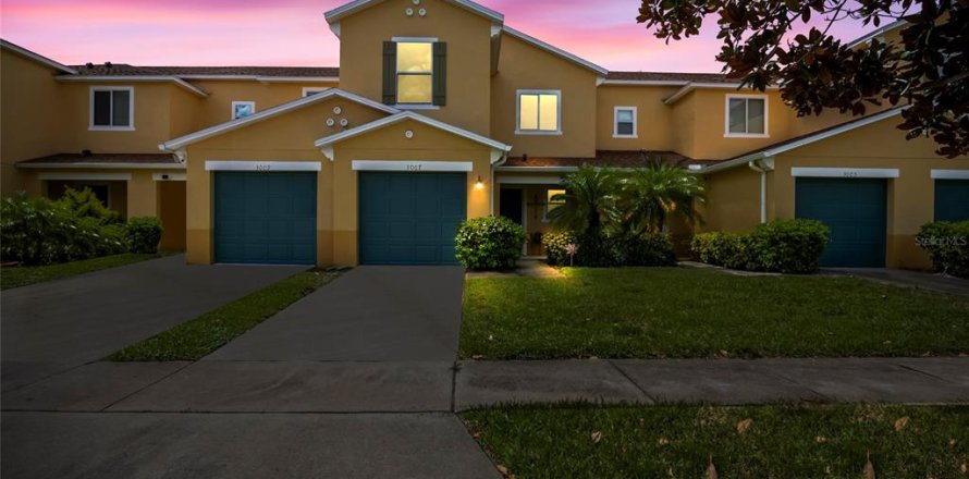 Townhouse in Kissimmee, Florida 3 bedrooms, 143.07 sq.m. № 1881072