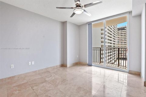 Copropriété à louer à Fort Lauderdale, Floride: 3 chambres, 156.63 m2 № 1893437 - photo 17