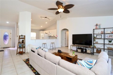 House in Kissimmee, Florida 3 bedrooms, 114.08 sq.m. № 1585619 - photo 5