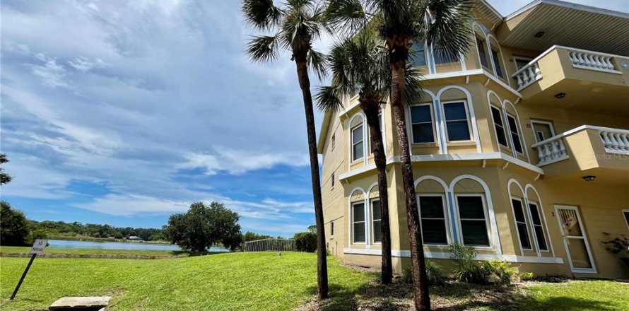 Condo in Clearwater, Florida, 2 bedrooms № 2199969