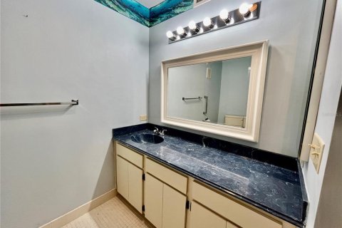 Condo in Clearwater, Florida, 2 bedrooms № 2199969 - photo 21