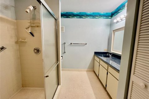 Condo in Clearwater, Florida, 2 bedrooms № 2199969 - photo 20