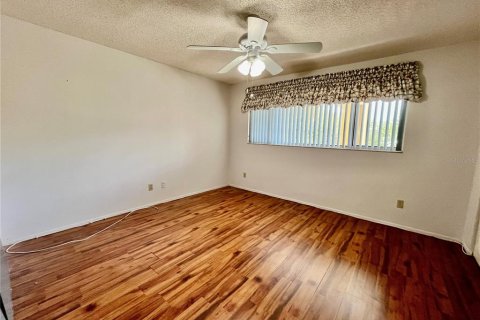 Condo in Clearwater, Florida, 2 bedrooms № 2199969 - photo 23