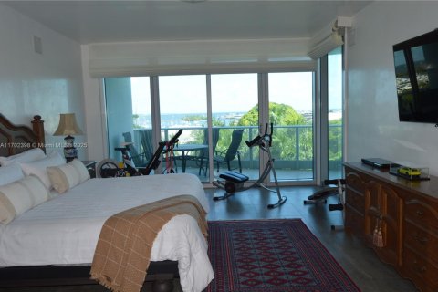 Купить кондоминиум в Майами, Флорида 3 спальни, 245.26м2, № 1862497 - фото 27