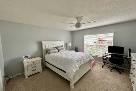 Casa en venta en Zephyrhills, Florida, 3 dormitorios, 140.84 m2 № 1903106 - foto 12