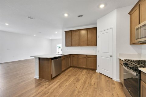 Villa ou maison à vendre à Green Cove Springs, Floride: 4 chambres, 215.25 m2 № 2400163 - photo 7
