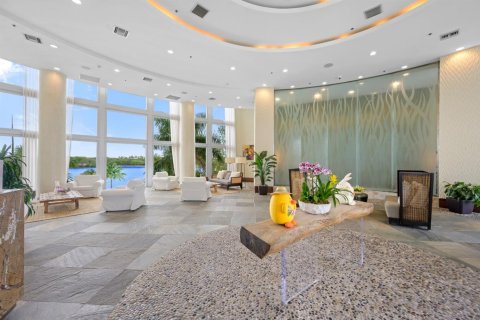 Condo in Plantation, Florida, 3 bedrooms № 2146816 - photo 12
