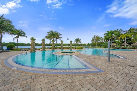 Condo in Plantation, Florida, 3 bedrooms № 2146816 - photo 7