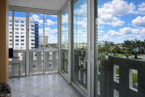 Condominio en venta en Hollywood, Florida, 2 dormitorios, 110 m2 № 2084498 - foto 6