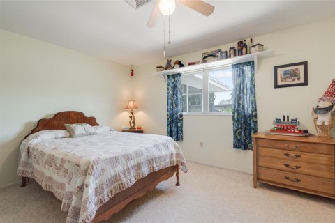 House in Sarasota, Florida 2 bedrooms, 119.75 sq.m. № 1845040 - photo 24