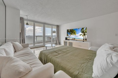 Condominio en venta en Miami, Florida, 1 dormitorio, 97.36 m2 № 1822071 - foto 26