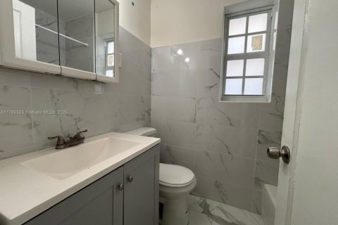 Copropriété à louer à Miami Beach, Floride: 1 chambre, 55.74 m2 № 1700588 - photo 5