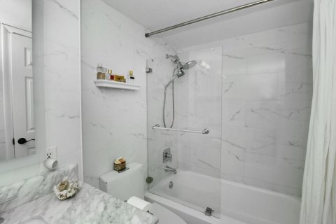 Copropriété à vendre à Palm Beach, Floride: 1 chambre, 93.65 m2 № 2078203 - photo 20