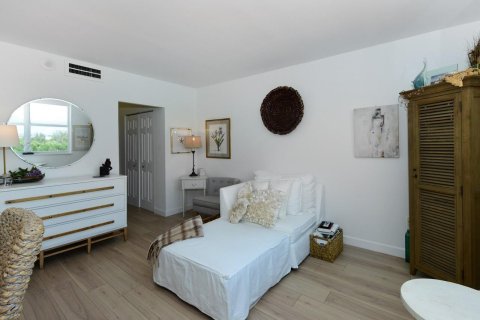 Copropriété à vendre à Palm Beach, Floride: 1 chambre, 93.65 m2 № 2078203 - photo 15