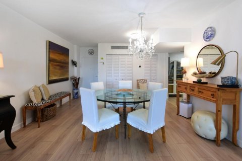 Copropriété à vendre à Palm Beach, Floride: 1 chambre, 93.65 m2 № 2078203 - photo 11