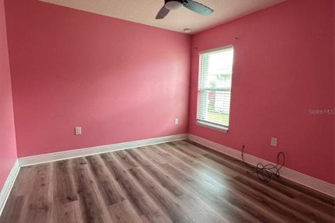 House in Palm Bay, Florida 4 bedrooms, 213.77 sq.m. № 2394367 - photo 15