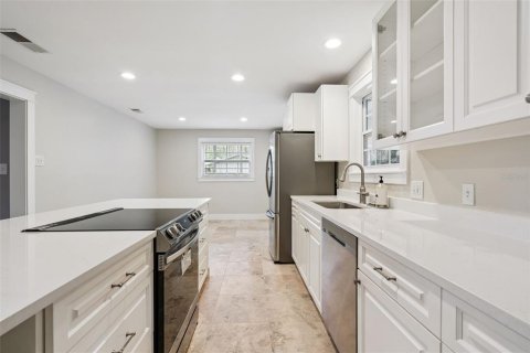 Casa en venta en Orlando, Florida, 3 dormitorios, 189.06 m2 № 2385571 - foto 14