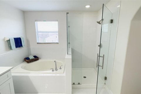 Villa ou maison à louer à Riverview, Floride: 3 chambres, 209.49 m2 № 1901167 - photo 17