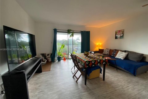 Купить кондоминиум в Плантация, Флорида 2 спальни, 94.85м2, № 2086032 - фото 14
